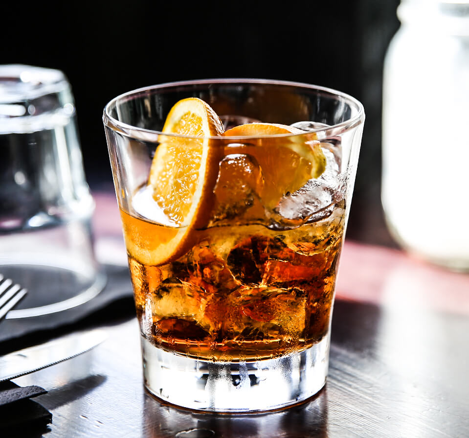 signature-serves-bristol-over-ice